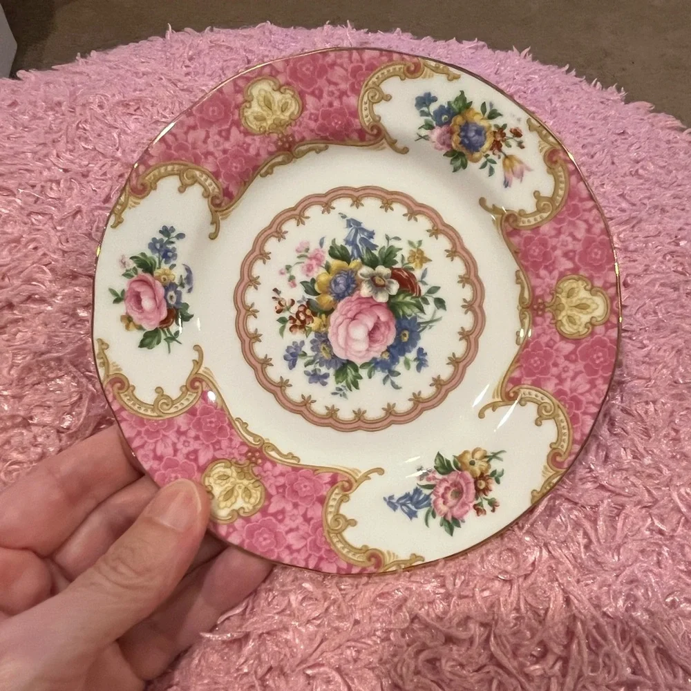 Royal Albert Lady Carlyle Bone China Floral Round Covered Butter Dish